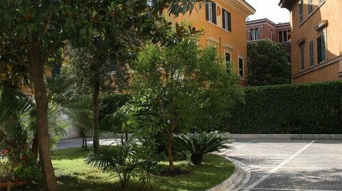 Roma Room Hotel, Забронировать Отель Отели Рима с завтраком, рядом с Посольство Австралии в Риме, Завтраки