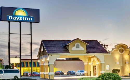 Days Inn Louisville Airport Fair And Expo Center, Забронировать Отель Луисвилл Louisville Metropolitan Area