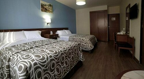 Hotel El Greco, Забронировать Отель Отели Мехико с парковкой, рядом с Центр международной торговли Pepsi Center, Парковка