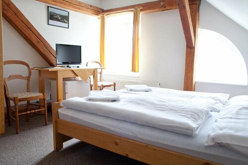 Pension Herman, Reservar Casa de hóspedes Hotéis tudo incluído em Hradec Kralove, All Inclusive