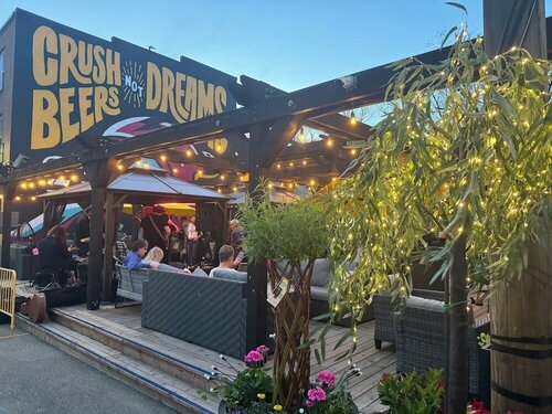 Commercial Hotel, จอง โรงแรม Southeast Edmonton เอดมันตัน