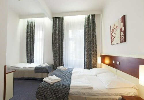 Hotel Atos, Забронировать Отель Отели Праги 3 звезды, рядом с Бертрамка, 3*