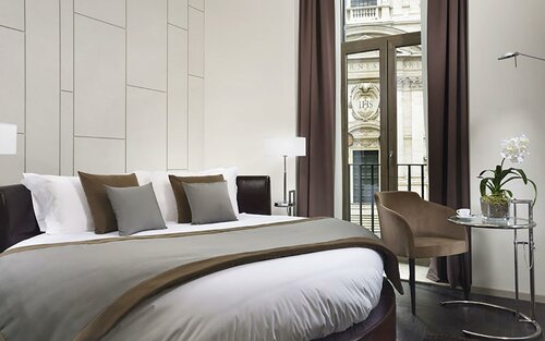 Piazza del Gesù Luxury Suites, Забронировать Отель Отели Рима с завтраком, рядом с Больница Фатебенефрателли, Завтраки