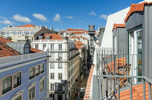 Santa Justa 77 -Lisbon Luxury Apartments, Забронировать Апартаменты/квартира Апартаменты Лиссабона, рядом с Железнодорожный вокзал Росиу, Апартаменты/квартира