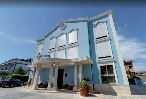 Seccy Hotel Boutique Art & Museum, Забронировать Бутик-отель Отели Фьюмичино 4 звезды, 4*