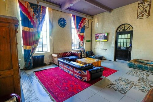 RestUp London, Boek Hostel Hotels in Merseyside met ontbijt, Ontbijt
