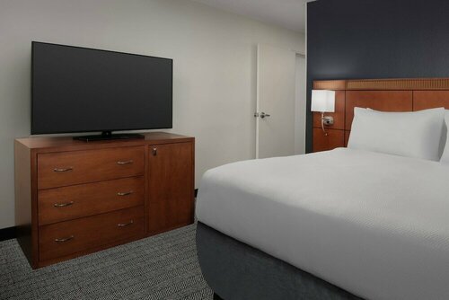Courtyard by Marriott Panama City, Забронировать Отель Панама-Сити Панхэндл Флорида