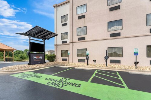 Comfort Suites, Buchen Sie Hotel Warner Robins Georgia