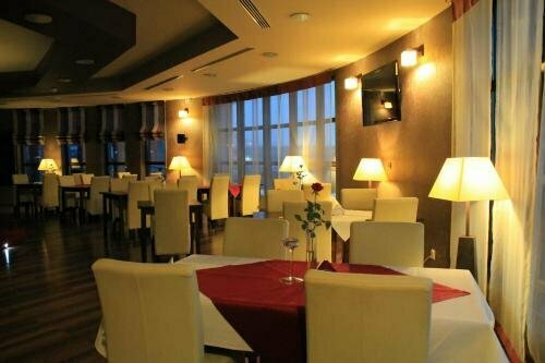 Hotel Esperanto, Réserver Hôtel Świdnica Basse-Silésie