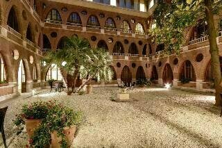 San Francesco Hotel, Забронировать Отель Лорето 