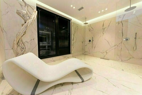 The Unik Hotel, Book Hotel Hoteller i Tirana County med parkering, Parkering
