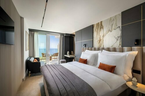Grand Hotel Adriatic II, Забронировать Отель Отели Опатия с завтраком, рядом с Пляж Опатии, Завтраки