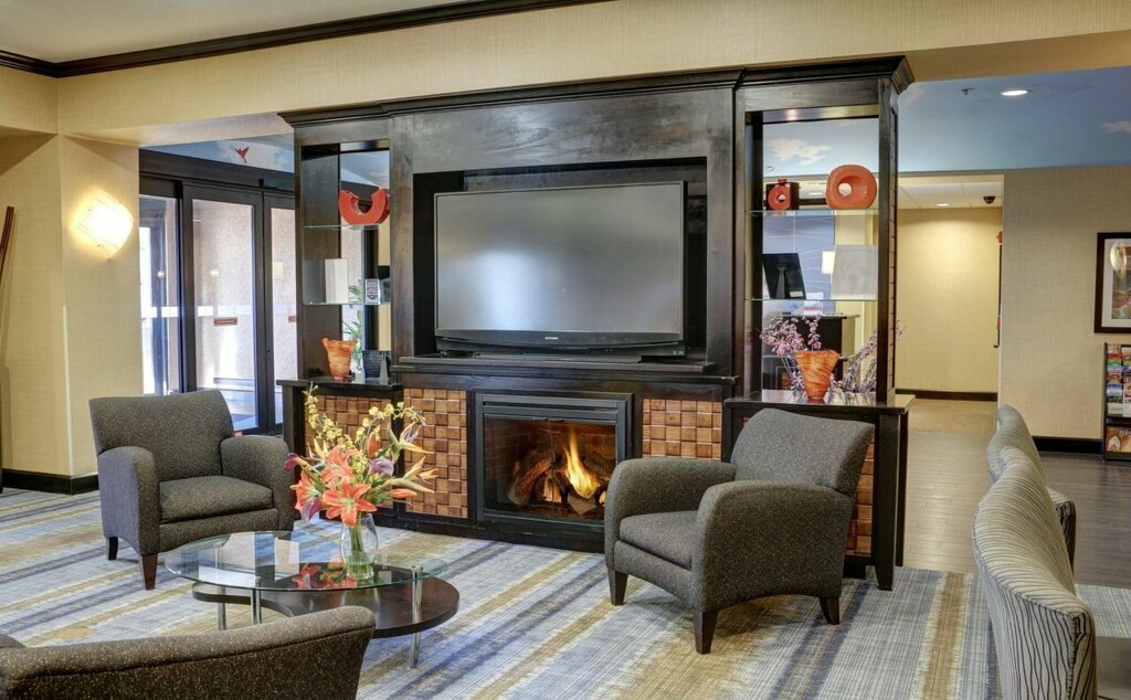 Holiday Inn Express Hotel & Suites Texarkana East by IHG
