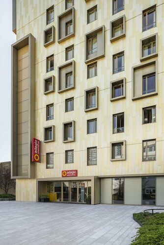 Aparthotel Adagio La Defense Courbevoie, Забронировать Апарт-отель Отели в центре Курбевуа с завтраком, отели в центре Курбевуа с завтраком
