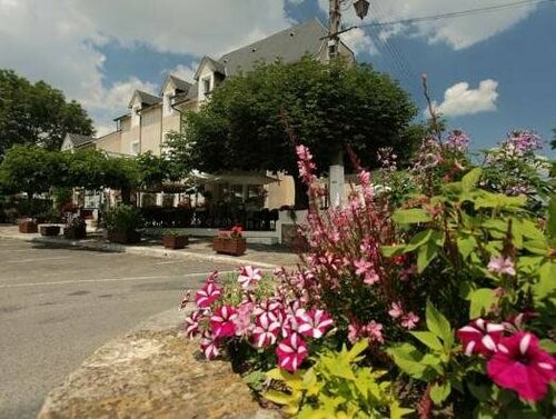 Le Relais Des Gourmands, Boek Hotel Gramat Lot