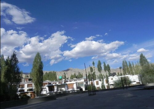 TIH Royal Heritage Resort, Забронировать Курортный отель Отели Джамму и Кашмира с парковкой, Парковка