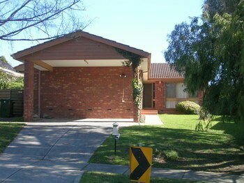 Australian Home Away @ East Doncaster Pine Hill, Buchen Sie Hotel Melbourne Melbourne und Umgebung