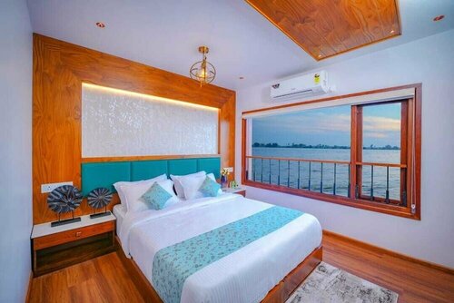 Beach Paradise Day Cruise Houseboat, Забронировать Дом для отпуска Аллеппи штат Керала