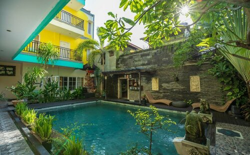 Dedy Beach Inn by Oyo Rooms, Забронировать Отель Отели провинции Бали с бассейном, Бассейн