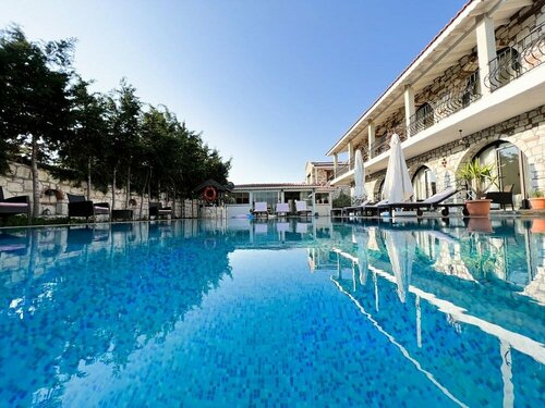 Gonulhan Hotel, Забронировать Отель Отели Алачаты с бассейном, Бассейн