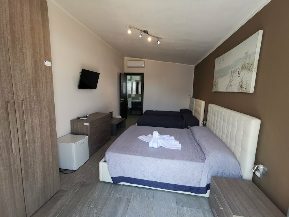 Samanà Bed
