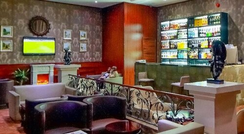 Airport Golden Tulip Hotel, Varaa Hotelli Hotellit Lagos State aamiaisella, Aamiainen
