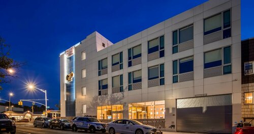 GLō Best Western Brooklyn NYC, Забронировать Отель Отели Бруклина с завтраком, рядом с Девятая авеню, Завтраки