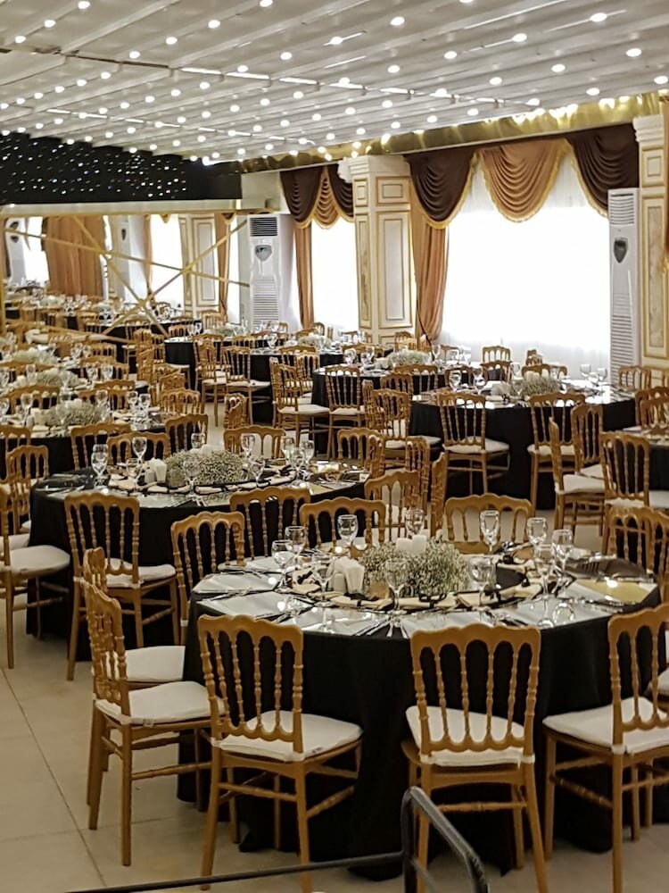 Altin Otel