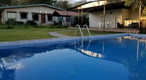 Hotel Monte Campana Escazu, Забронировать Отель Дезампарадос 