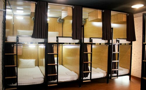 AROMA Ha Long Hotel, Réserver Auberge de jeunesse Hôtels à Quang Ninh avec parking, Parking