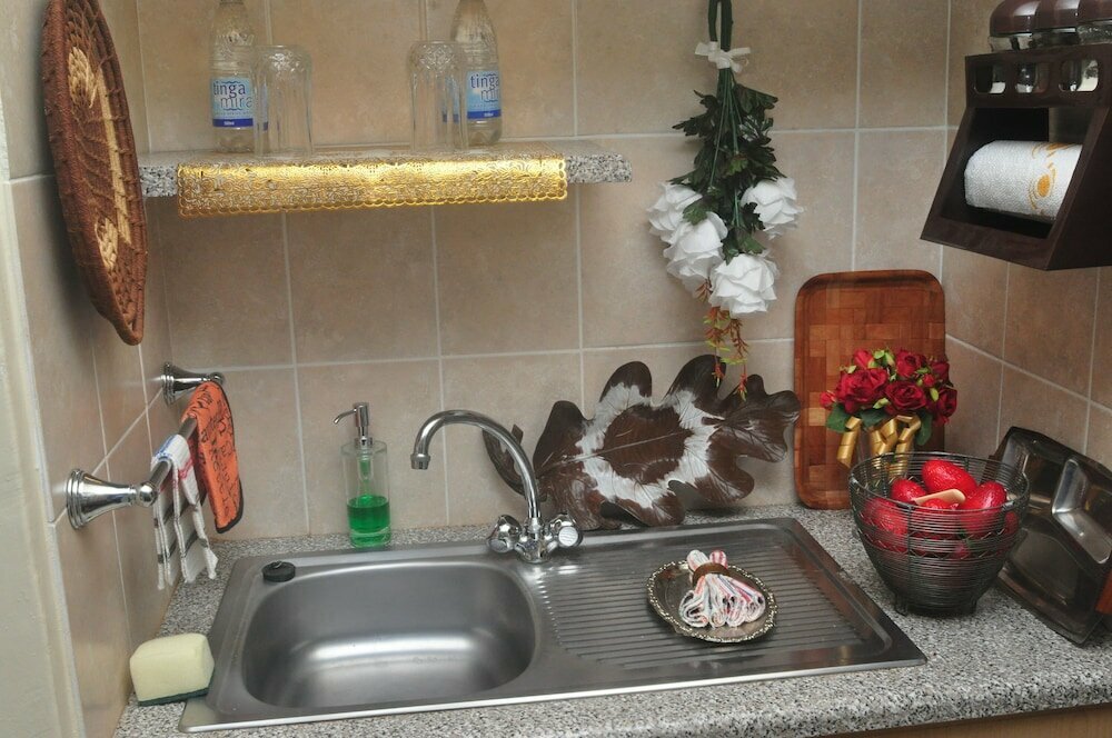 Mpofu Guest House