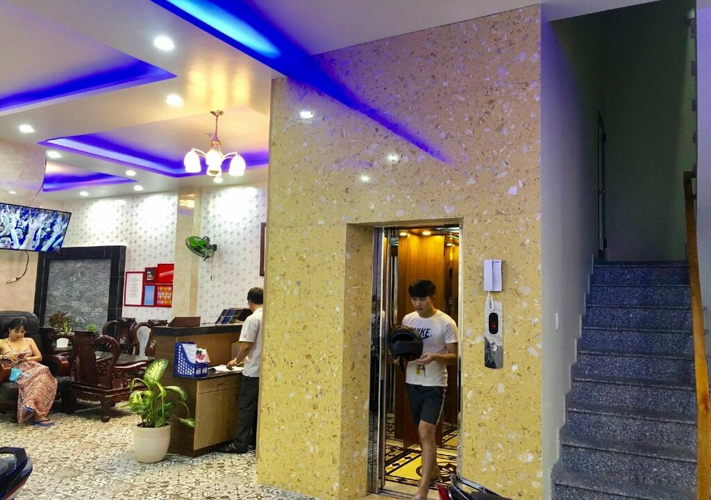 Sunrise Hotel by Oyo Rooms