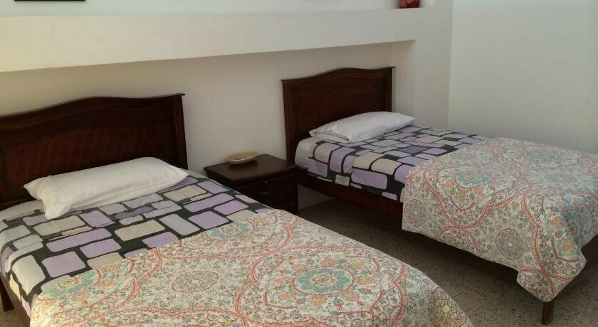 La Victoria Guest House