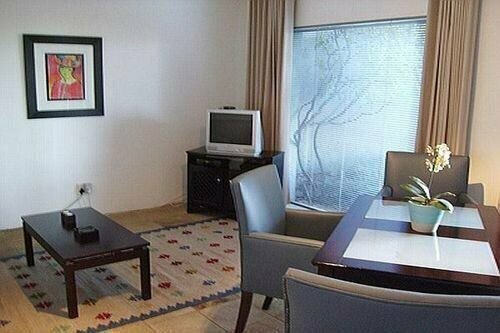 Guest Suite Vista, Забронировать Гостевой дом Отели Рандбург с парковкой, Парковка