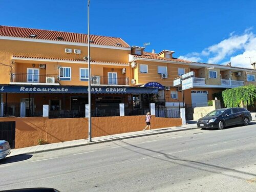 Hotel Restaurante Casa Grande, Забронировать Отель Отели Баса с завтраком, рядом с Арабские бани Марсуэла, Завтраки