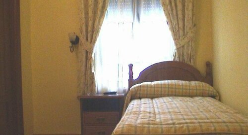 Hostal Carazo, Book Hotel  
