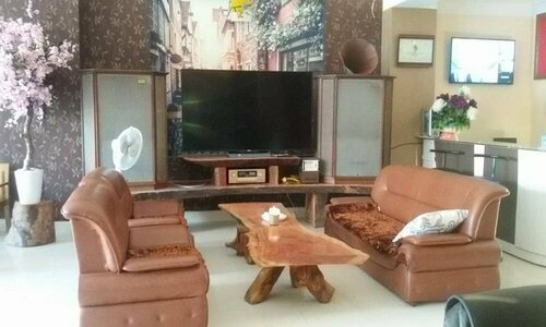 Quynh Vy Hotel, Забронировать Отель Отели Тхайнгуен с парковкой, Парковка
