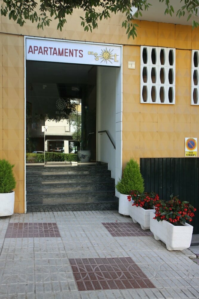 Apartaments Restaurant El Sol