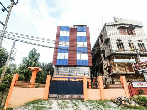 Oyo 17180 Danni'S, Rezerwuj Hotel Hotele w Assam ze śniadaniem, Śniadanie