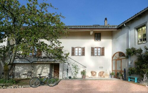 Maison Du figuier, Book Hotel Hoteller i Rhône-Alps med parkering, Parkering
