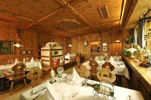 Landhotel Lindenhof, Prenota Hotel  