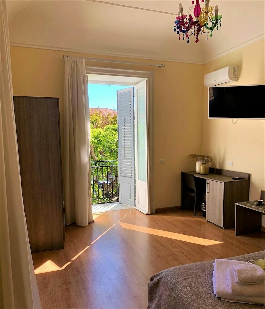 55 Aira Hotel