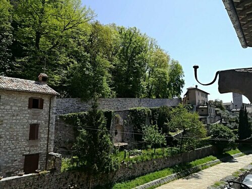 Civico 10, Reserva ahora Hotel Hoteles en Gubbio con aparcamiento, Aparcamiento