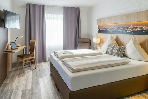 Hotel Restaurant Kromberg, Забронировать Отель Отели Ремшайд с парковкой, Парковка