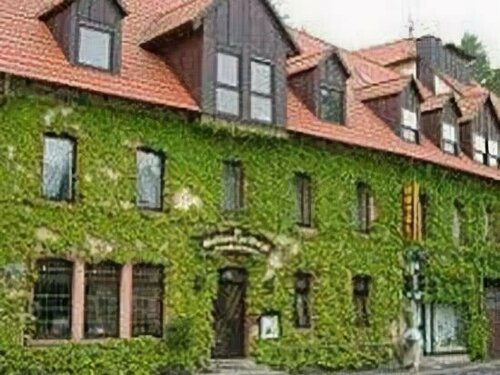 Hotel und Gasthof 'Zur Brezel', Boek Hotel Alzenau in Unterfranken 
