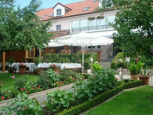 Gasthaus und Hotel Göttler Josef, Book Hotel SPA-hoteller i Bayern, SPA