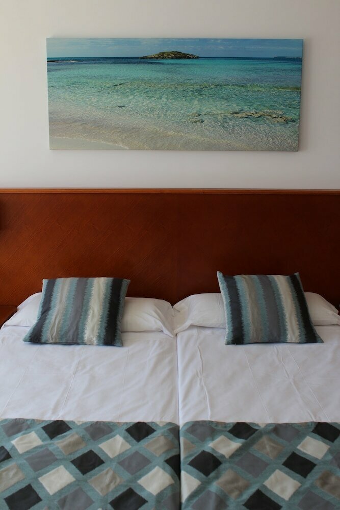 R2 Verónica Beach Hotel
