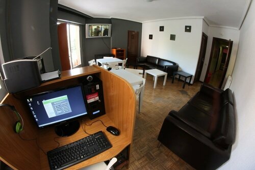 Hostel Escapa2, Забронировать Хостел Рад Саламанка