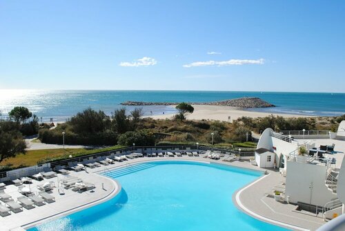Hôtel Les Corallines - Thalasso & Resort, Забронировать Курортный отель Ла-Гранд-Мот Камарг