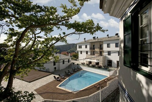 Despotiko, Rezerwuj Hotel Hotele w Pelion z parkingiem, Parking
